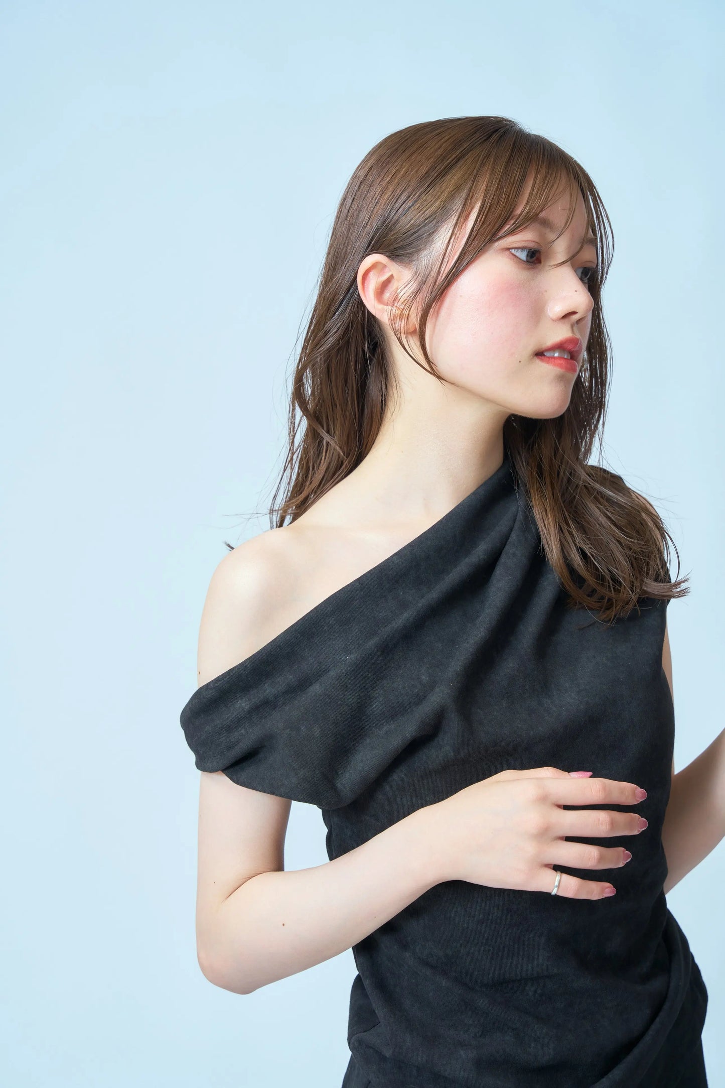 One-shoulder top